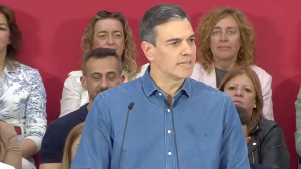 Sánchez acusa a PP y VOX de