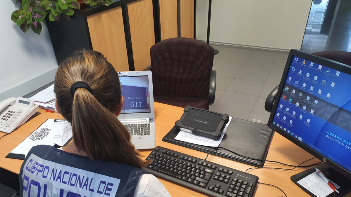 Una policía nacional en una imagen de archivo