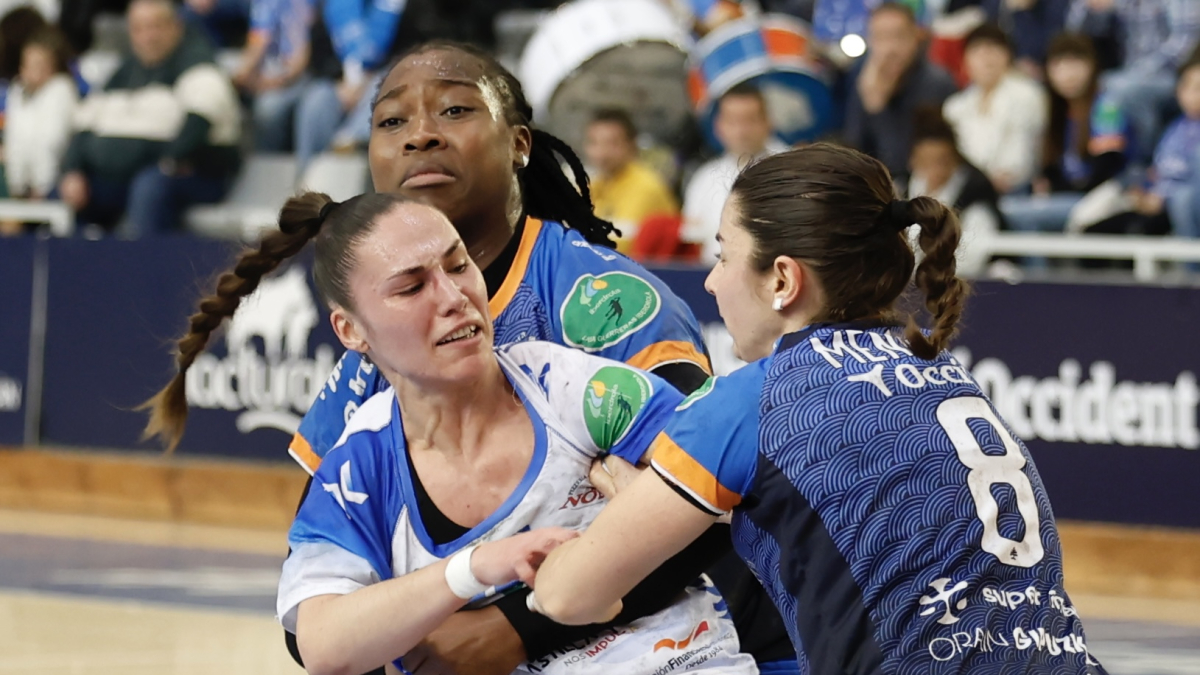 Menéndez y Tchaptchet agarran a O’Mullony