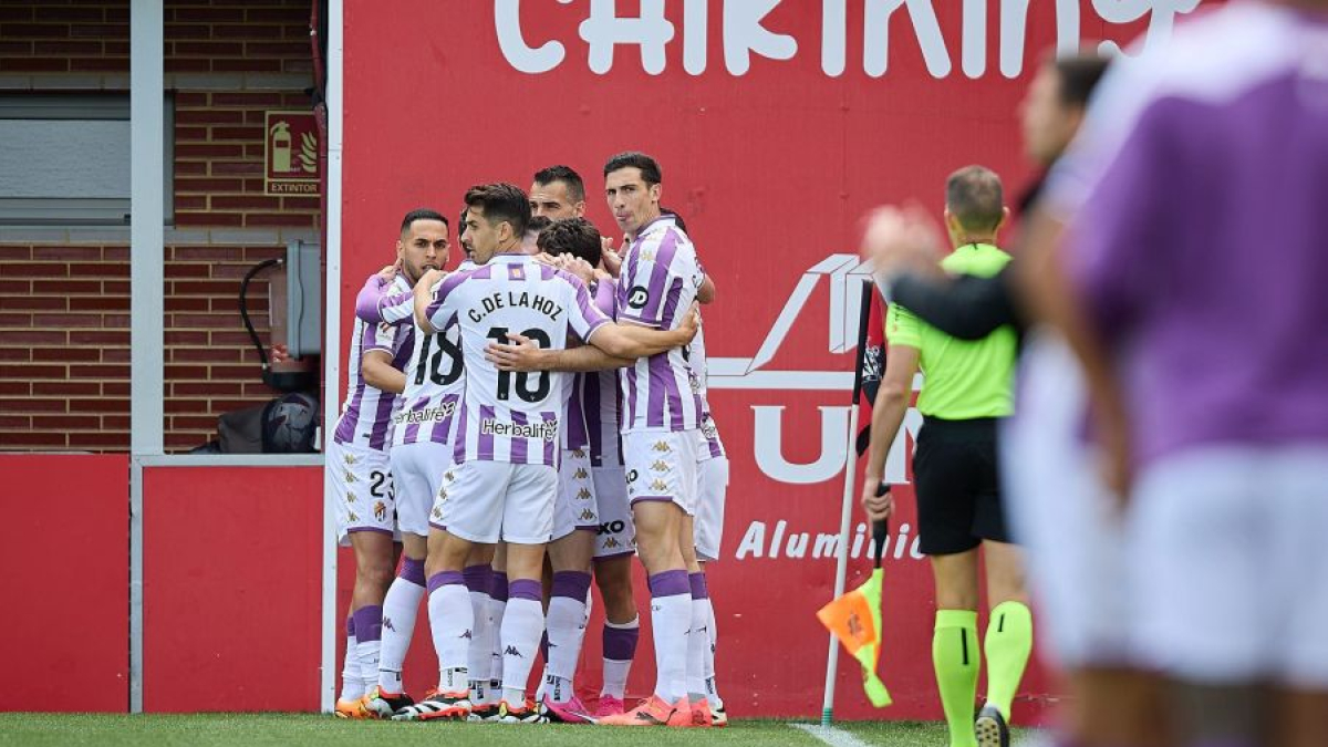 Celebración del gol de Raúl Moro en Anduva
