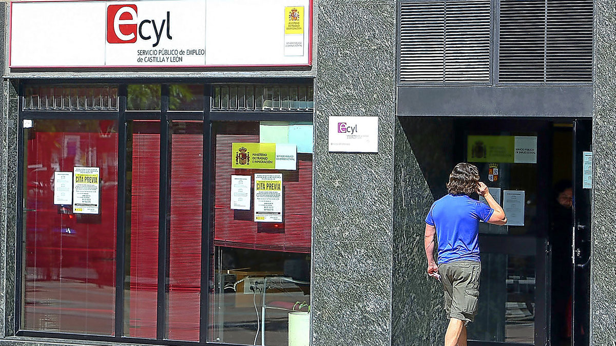 Imagen de archivo de una oficina del ECyL.