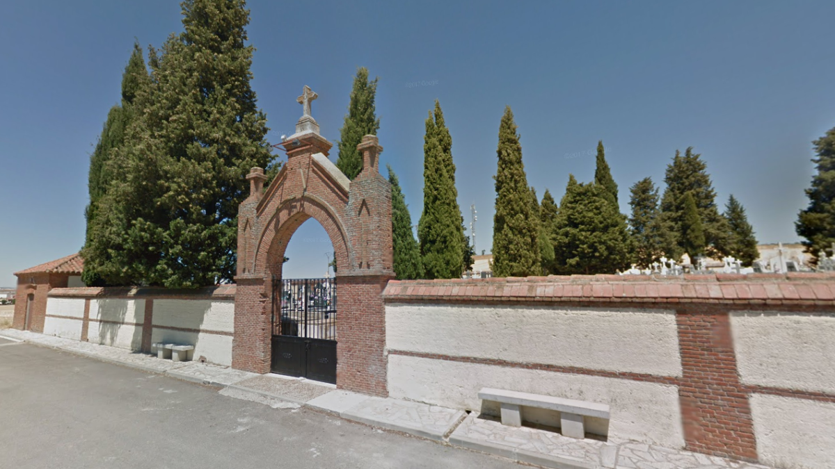 Imagen del cementerio municipal de Serrada (Valladolid).