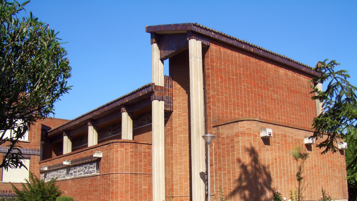 El colegio Juan XXIII, elegido por los arquitectos de Valladolid para recibir la placa DOCOMOMO por su especial valor patrimonial