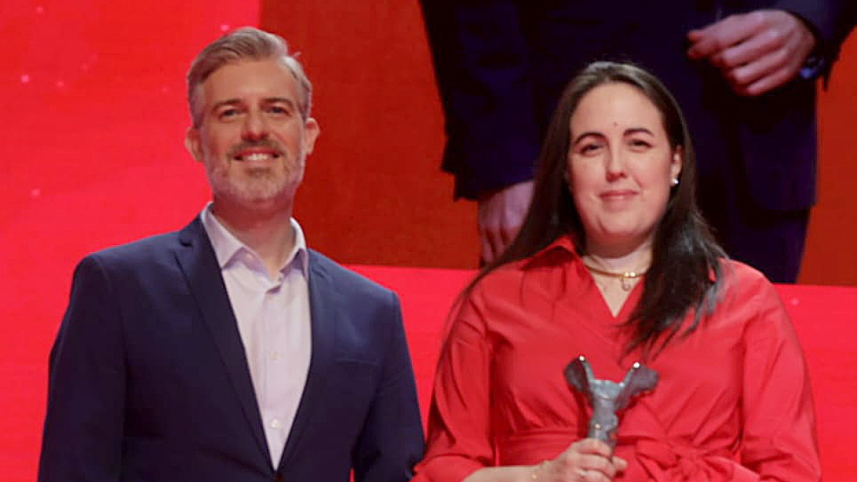 Ángel Carreira, corresponsal político de Antena 3, y Alicia Calvo, redactora jefe de El Mundo CyL