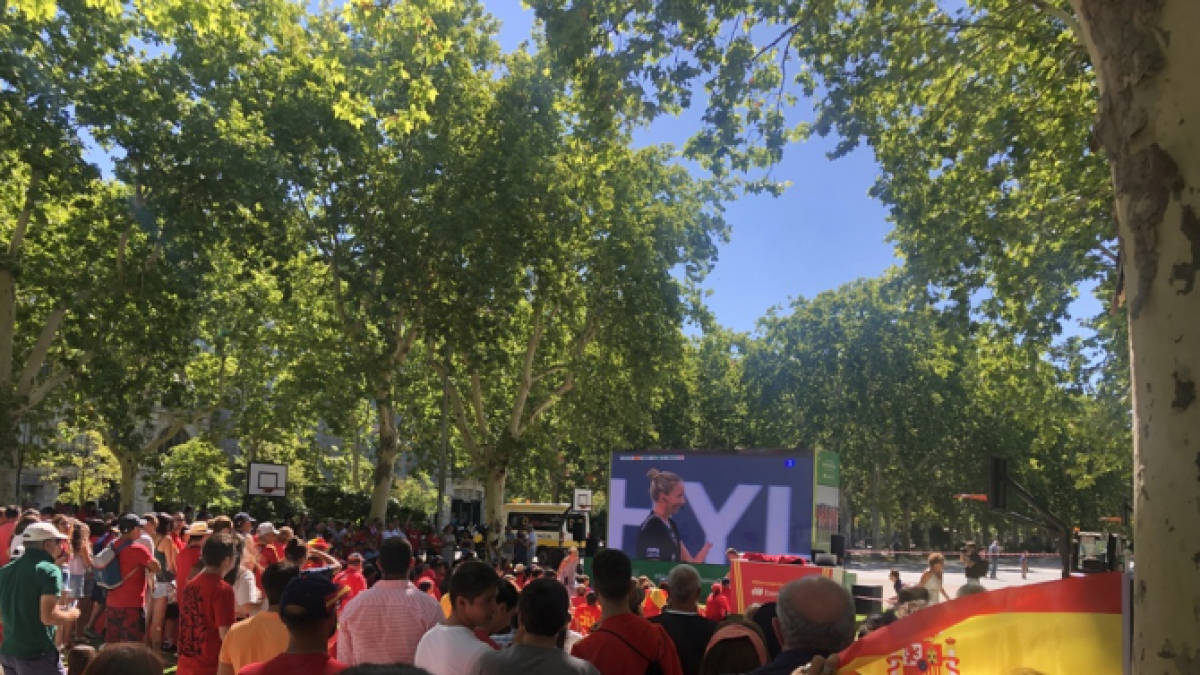 Pantalla gigante instalada el pasado verano por la final del Mundial femenino