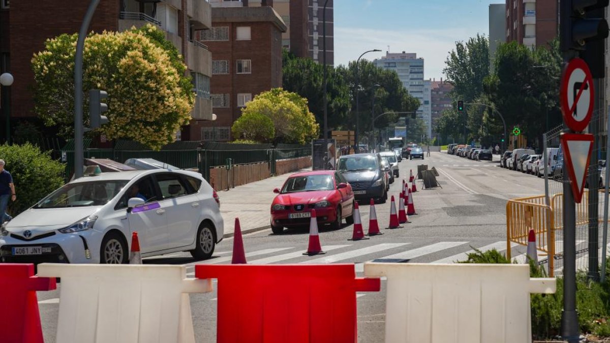 Imagen de archivo de unas obras en al red de calor en la avenida de Miguel Ángel Blanco.