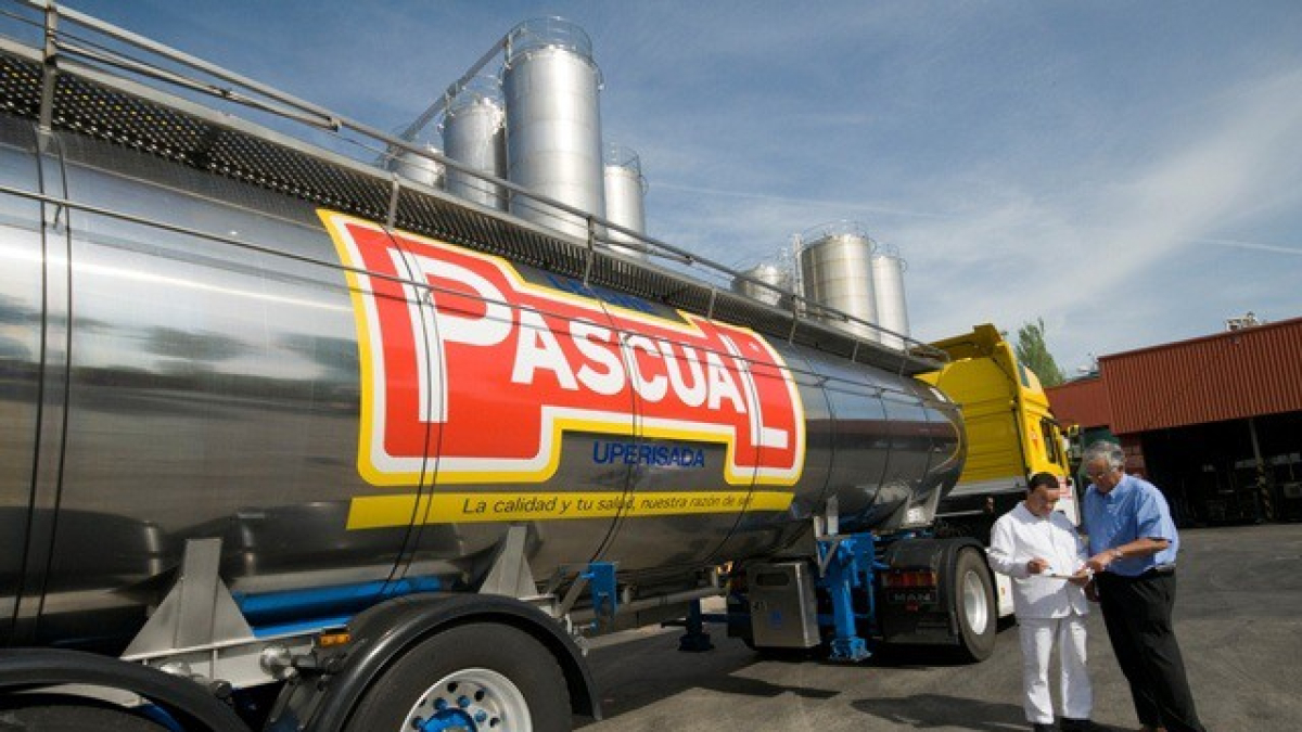 Imagen de archivo de uno de los vehículos del Grupo Pascual.