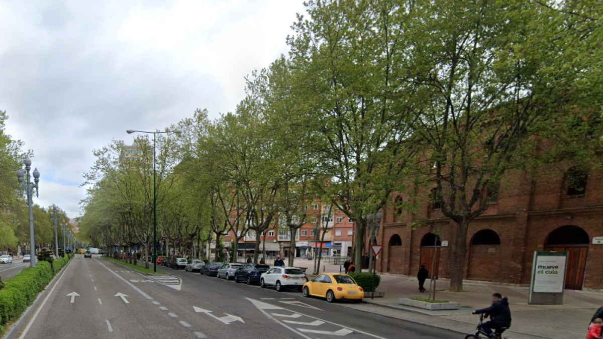 Paseo Zorrilla en el entorno de la Plaza de Toros.