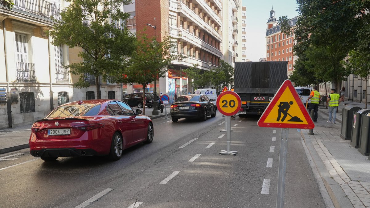 Obras en la calle Gamazo, imagen de archivo. J.M. LOSTAU