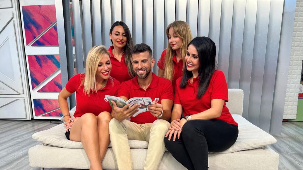 El equipo de 8 Magazine Valladolid en una imagen de archivo.