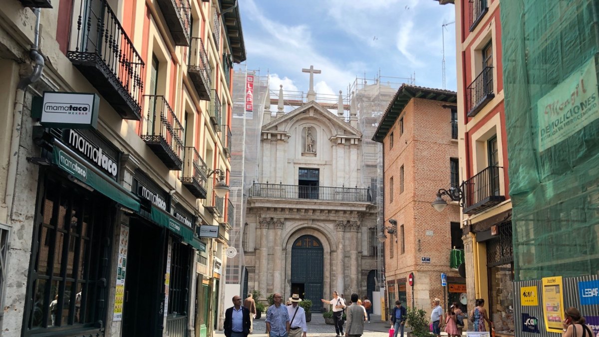La iglesia de la Vera Cruz tras el derrumbe de su cúpula