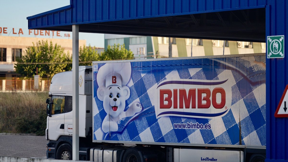 Imagen de un camión de Bimbo