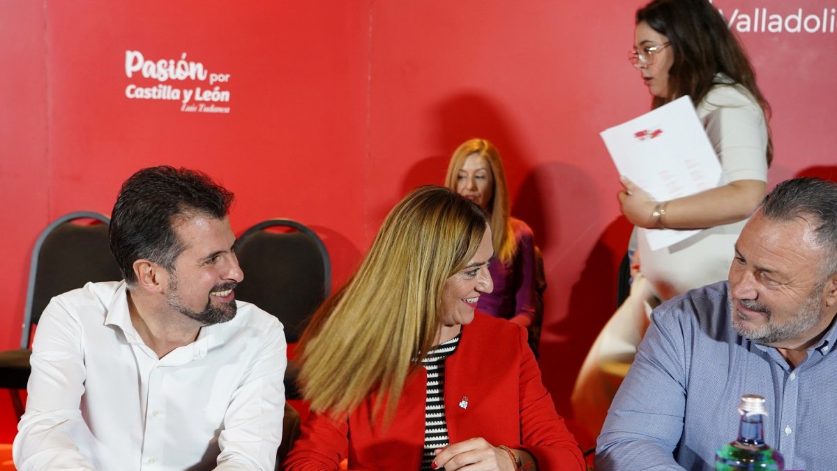 Luis Tudanca, Virginia Barcones y Eduardo Morán, en el último comité autonómico del PSOE