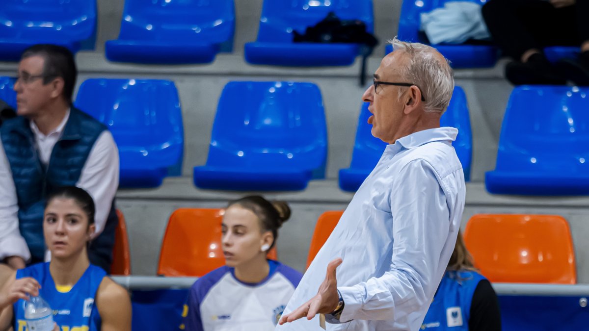 Chuchi Fernández, entrenador de Ponce Valladolid.