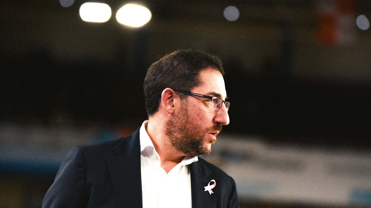 Lolo Encinas en el partido frente al Fuenlabrada
