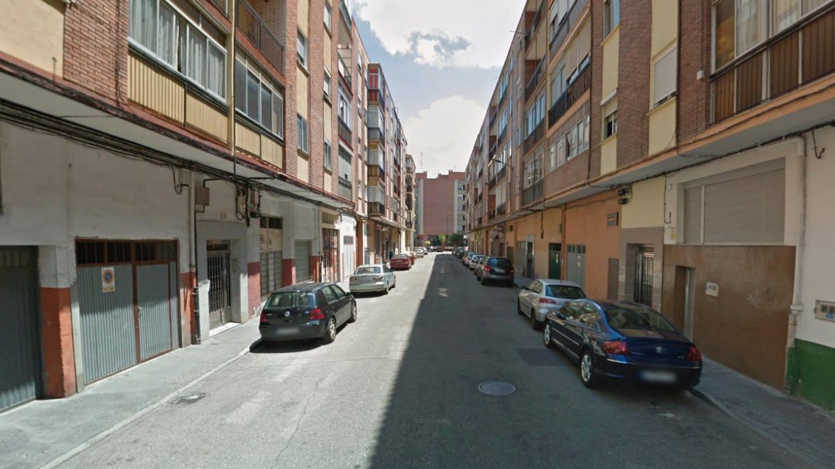 Calle Cartagena en Las Delicias, una de las vías que será reurbanizada.
