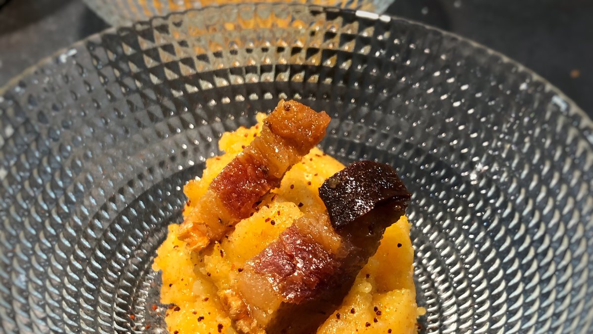 PATATAS REVOLCONAS CON TORREZNILLOS