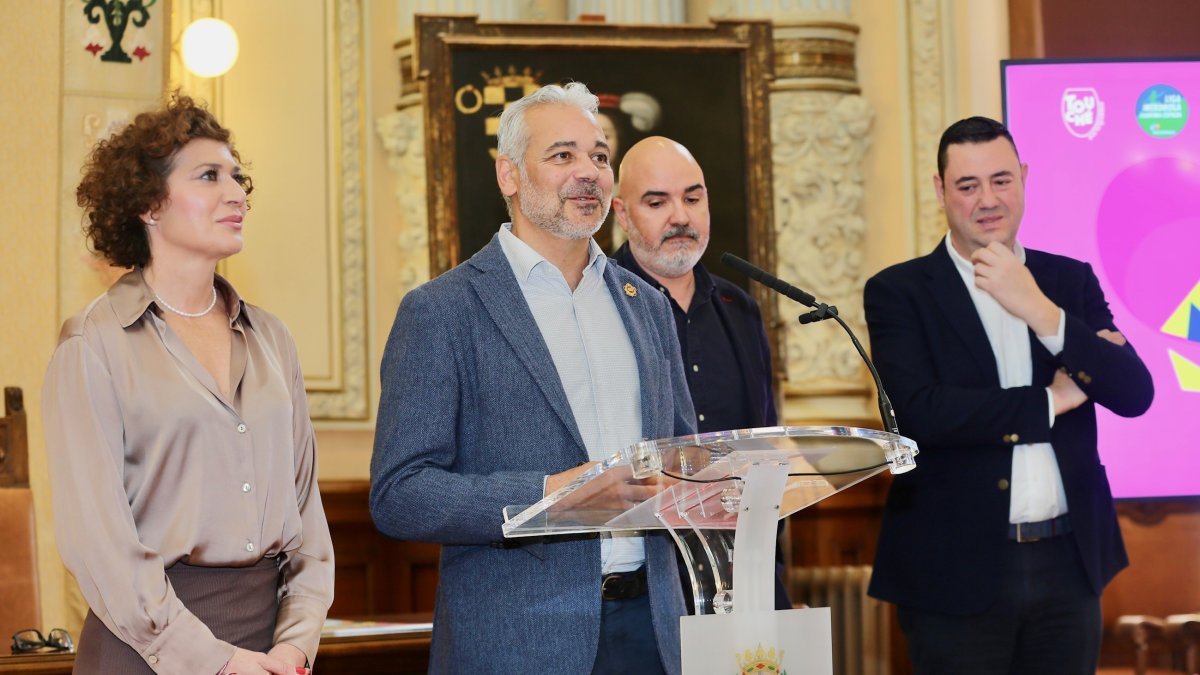 Daniel Bravo en la presentación del evento.