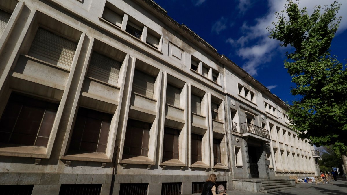 Colegio el Salvador en la plaza San Pablo de Valladolid.