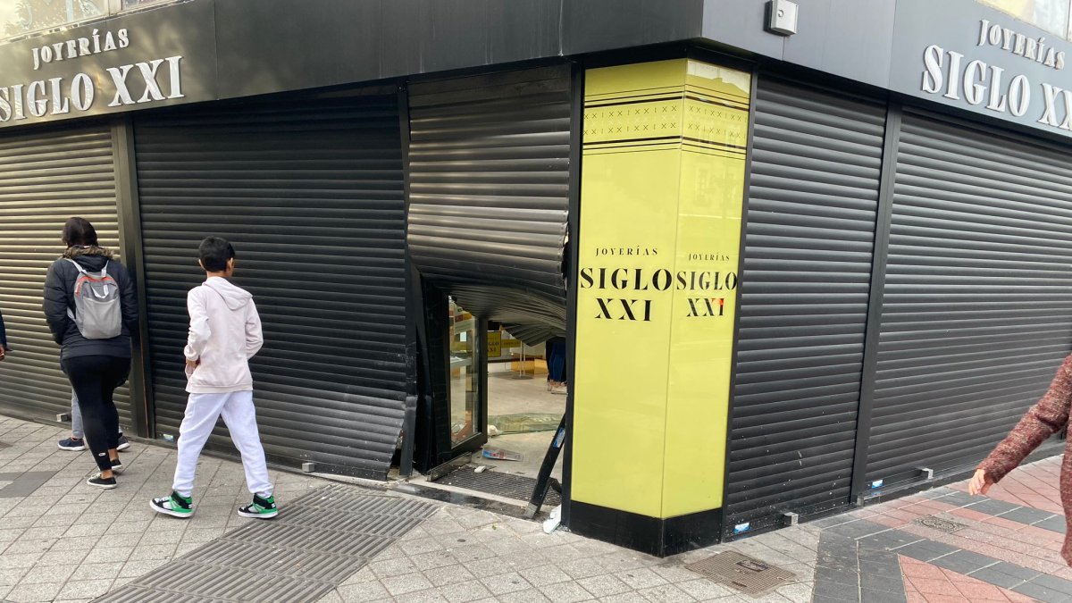Roban en una joyería de la Plaza España de Valladolid