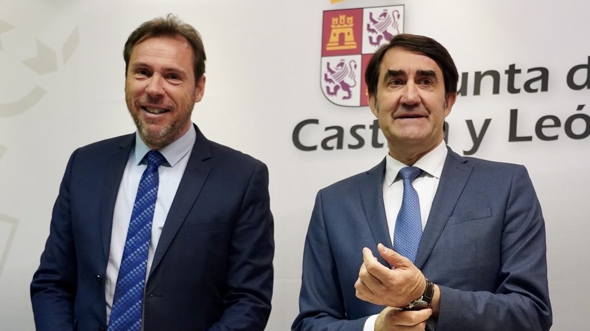Óscar Puente y Juan Carlos Suárez-Quiñones en una imagen de archivo