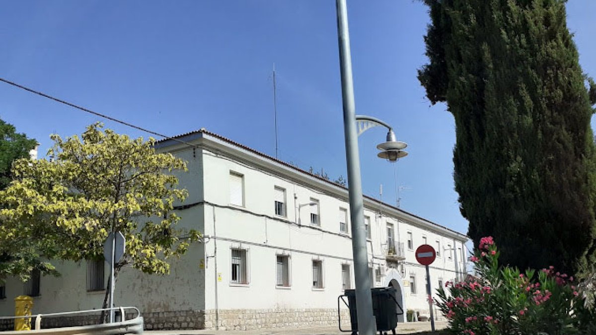 Cuartel de la Guardia Civil de Medina de Rioseco, localidad escenario de la macrooperación contra el tráfico de cocaína.