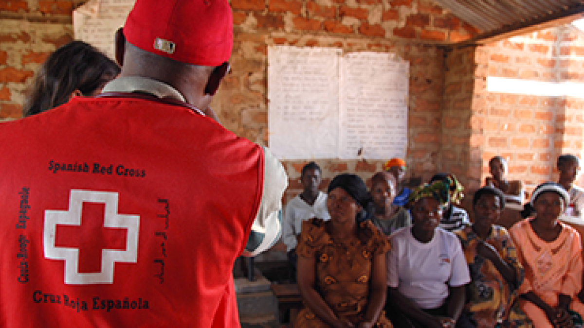 Imagen del trabajo de Cruz Roja en uno de sus proyecto de cooperación internacional.