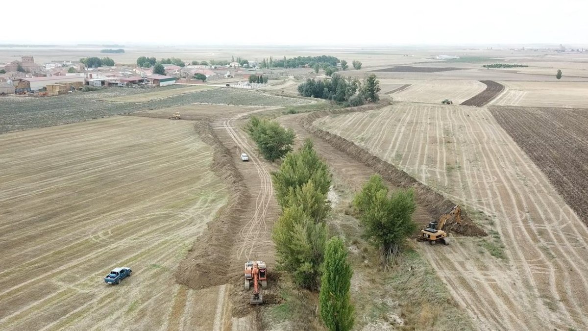 Obras de restauración en el río Zapardiel