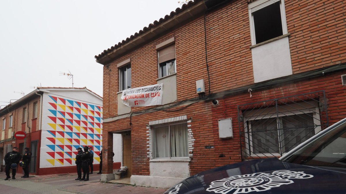Desahucio paralizado en Barrio España de Valladolid