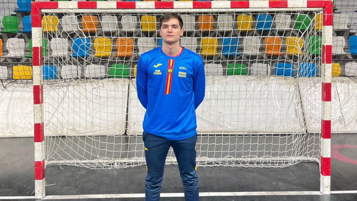 Pablo Herrero con los Hispanos Junior
