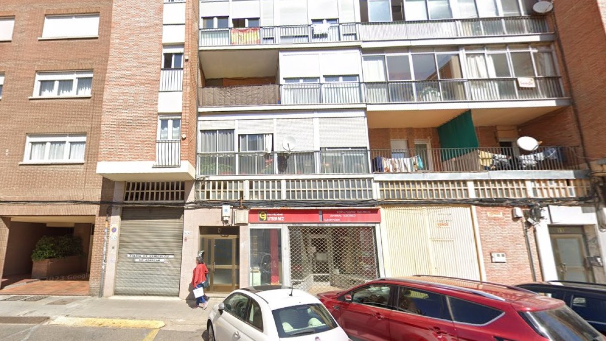 Tramo de la calle Eras del Bosque de Palencia donde se produjo el suceso.