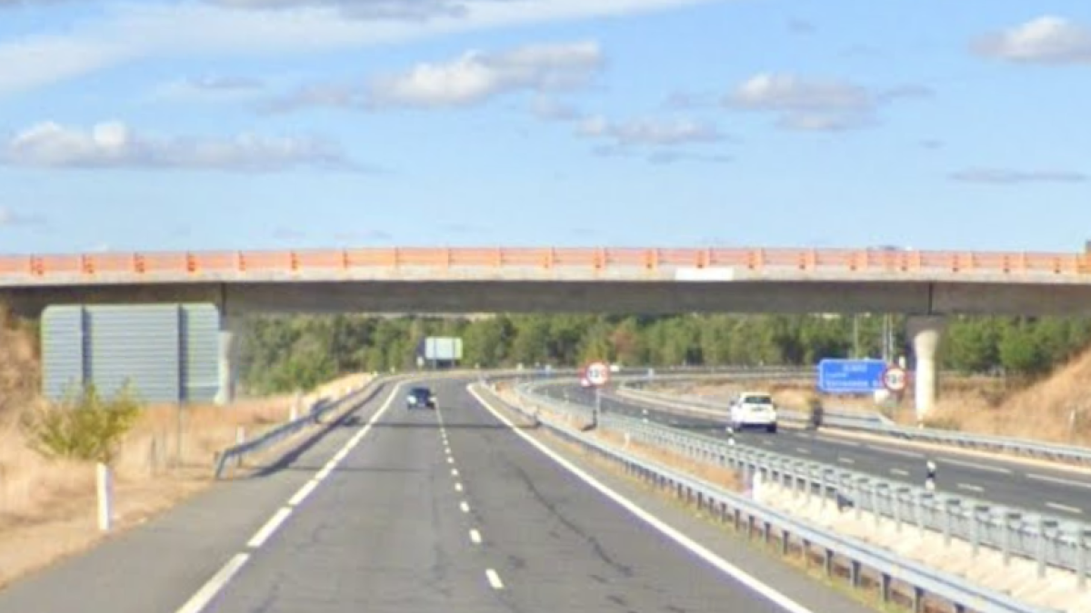 Imagen de un tramo de la autovía A-601 que une Valladolid y Segovia.