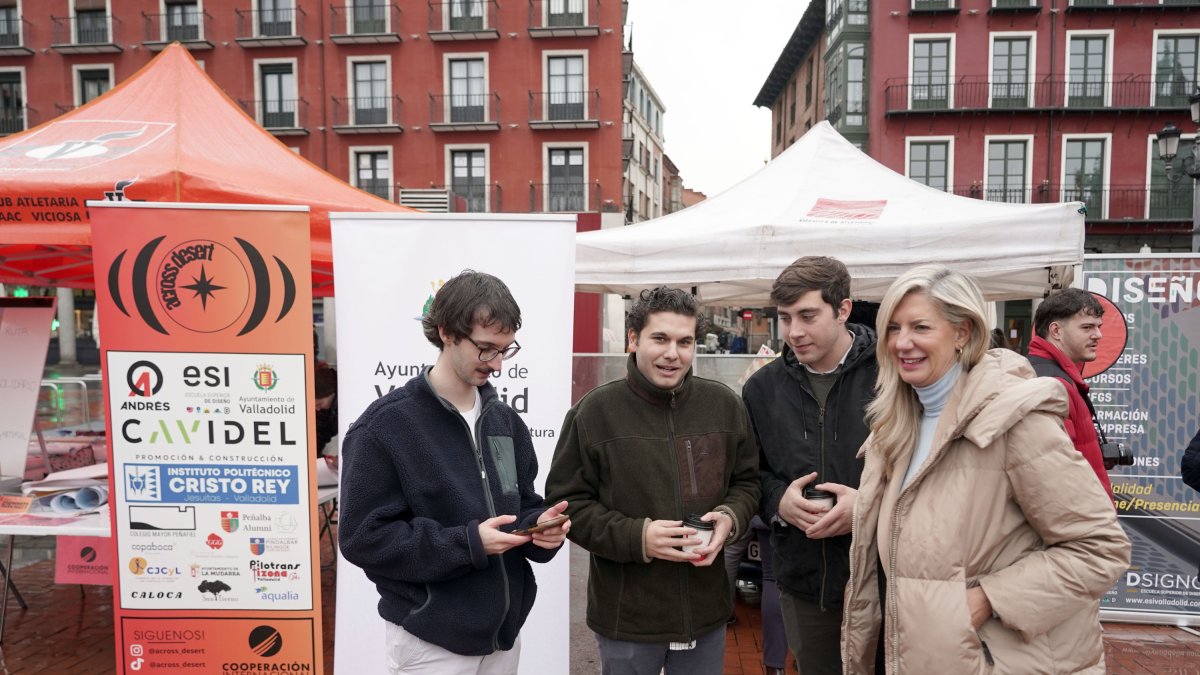 Garabito, De Antonio y García, esta mañana, con Irene Carvajal.