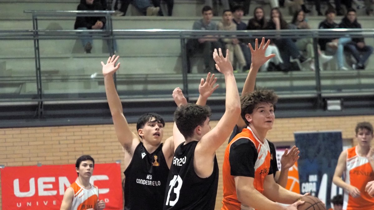 Imagen del duelo entre Peñlba y Condesa Eylo.