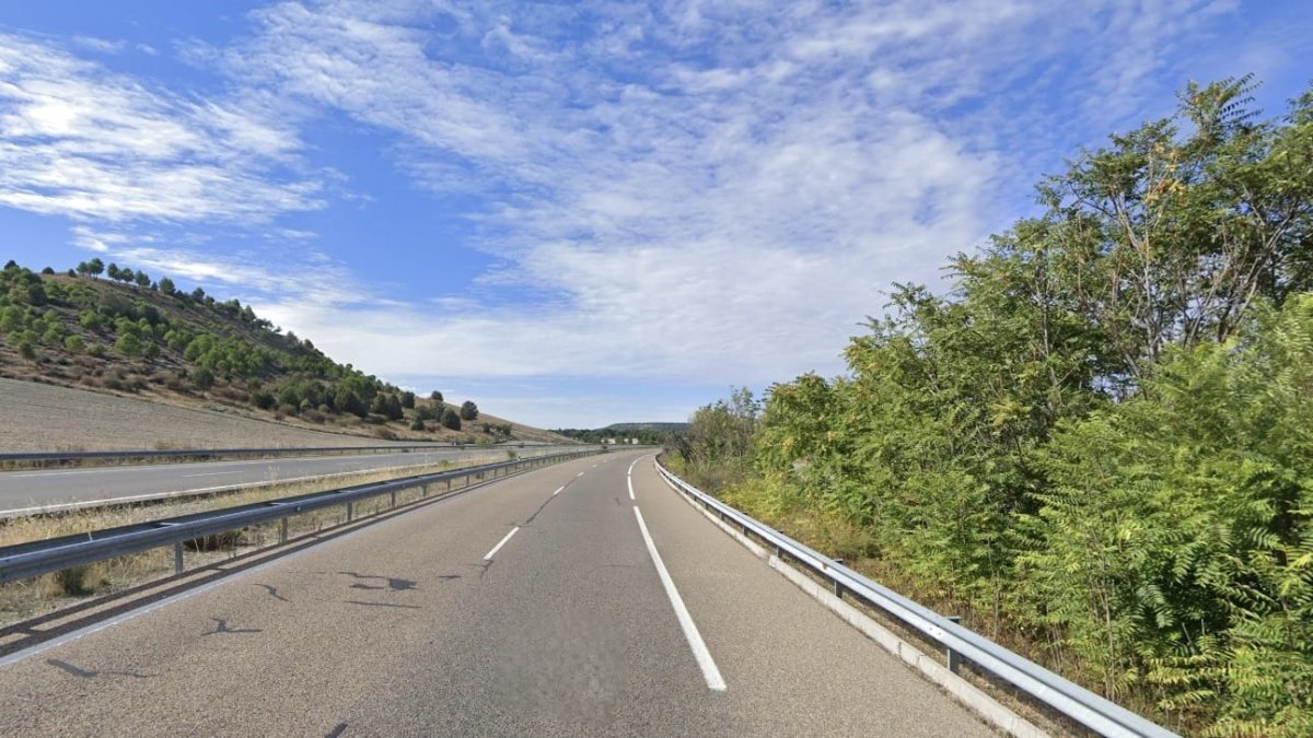A-601 a la altura de Santiago del Arroyo, donde tuvo lugar la colisión múltiple.