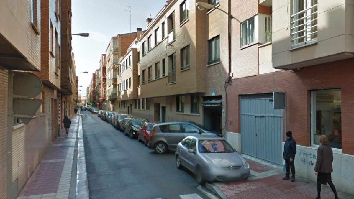 Calle Carmelo, donde tuvo lugar la redada anti-droga
