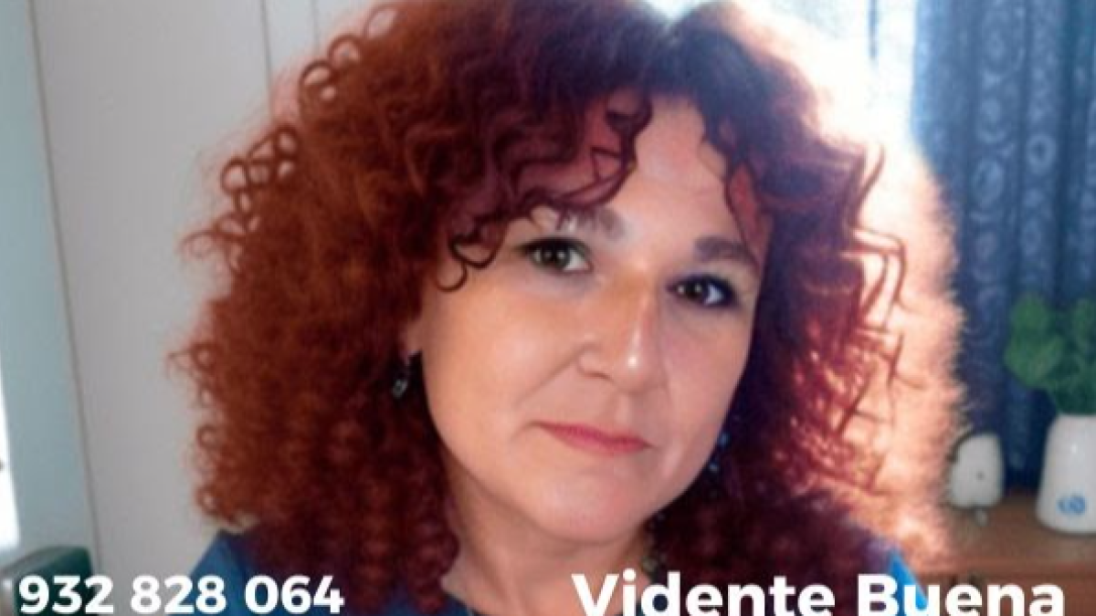 Vidente Mayka Solano