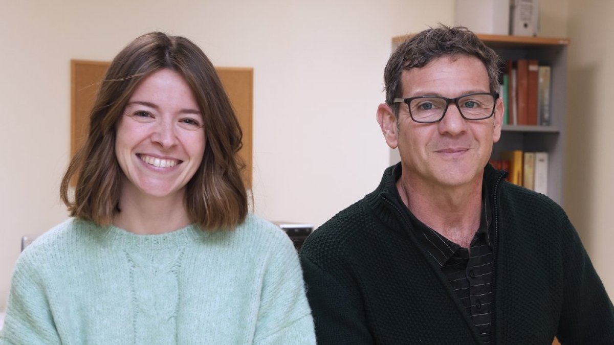 Los profesores de la Facultad de Educación y Trabajo Social de la UVa Clara González Sanguino y Jairo Rodríguez Medina.