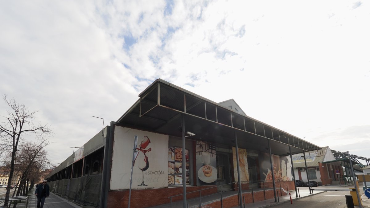 Antigua Estación Gourmet donde se va a levantar parte de la nueva estación de tren y las tres torres de viviendas y oficinas.