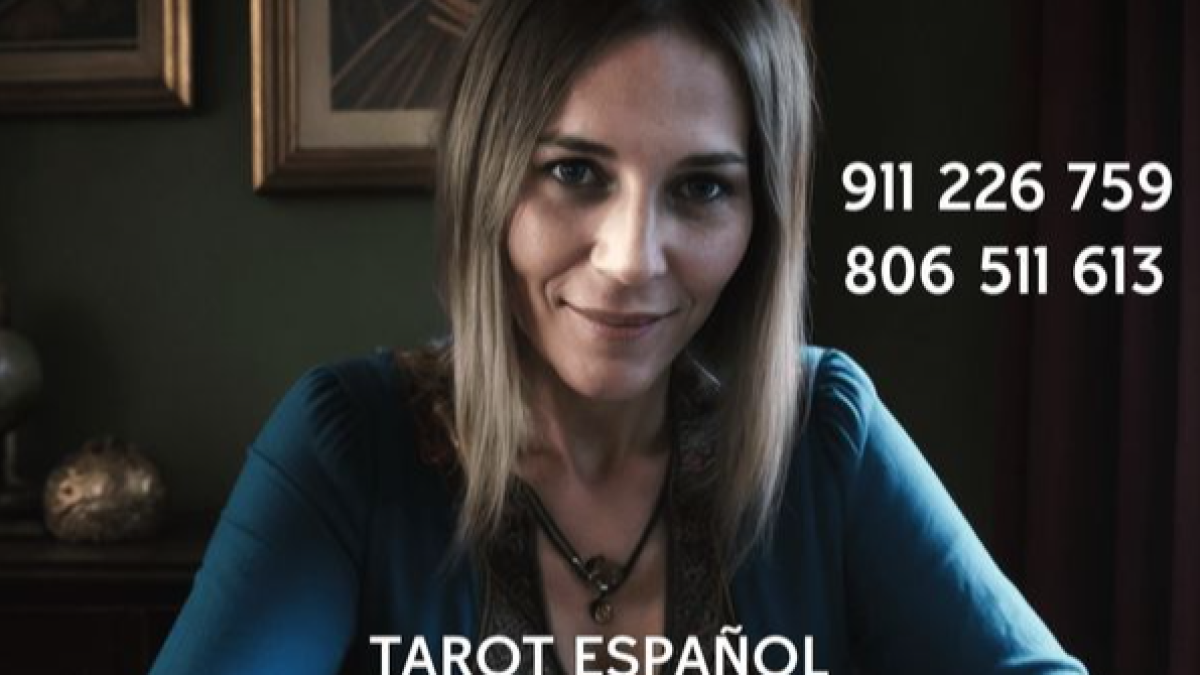 Tarotista Elena Ocaña