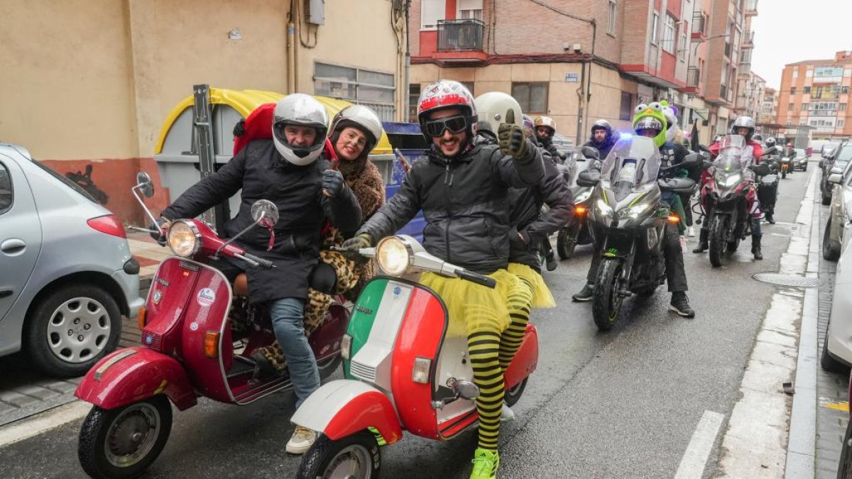 VI Desfile de Carnaval Motero en Valladolid.