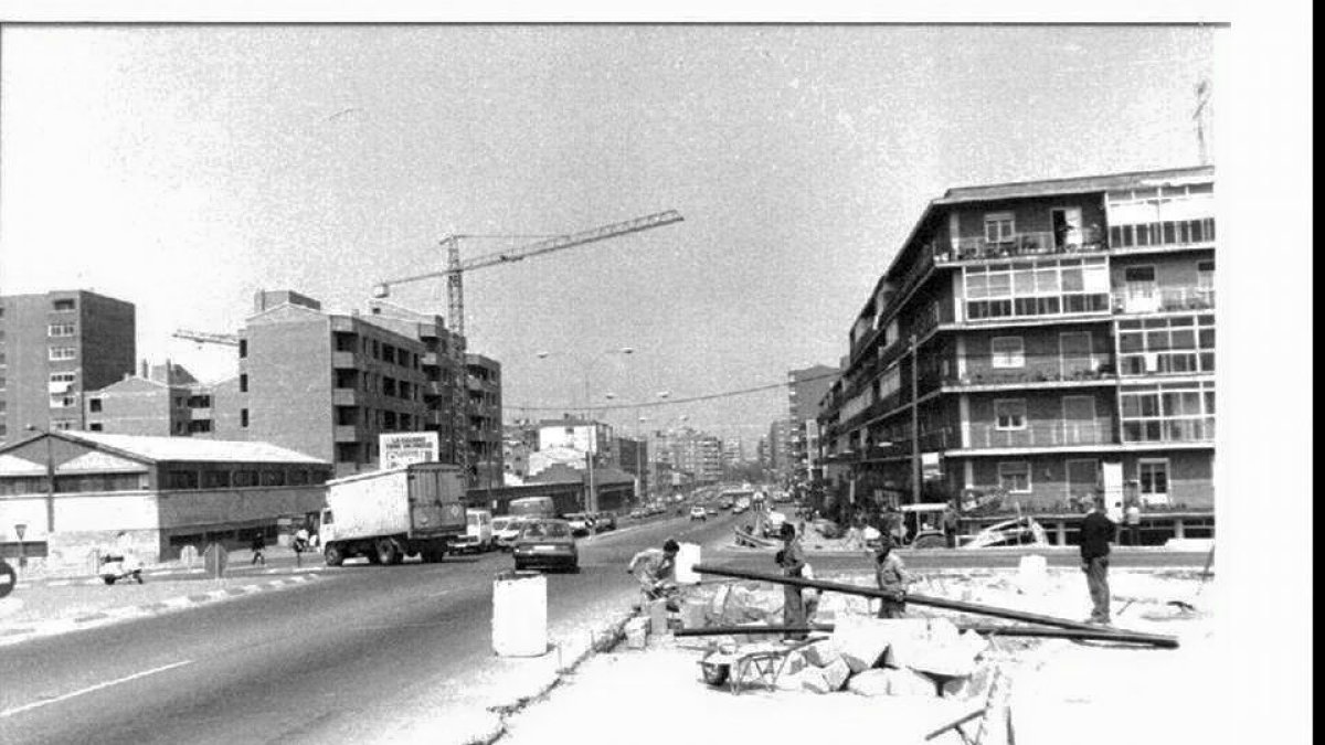 La calle San Isidro en otra época.