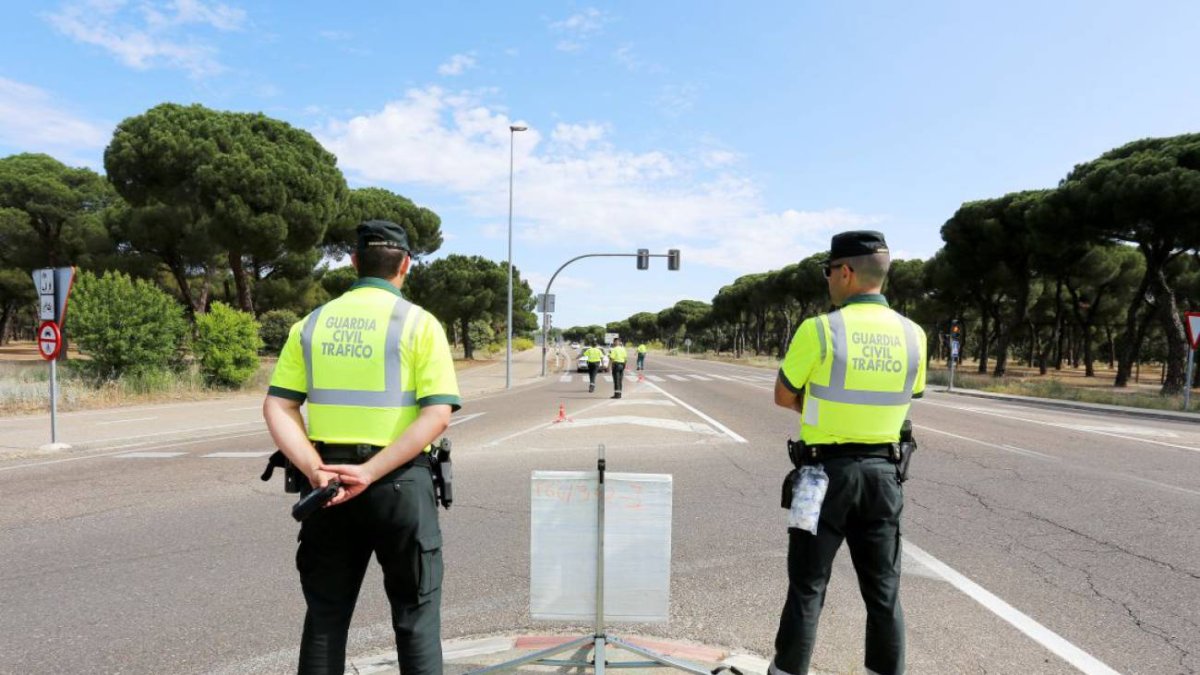 Control de la Guardia Civil en la provincia de Valladolid.
