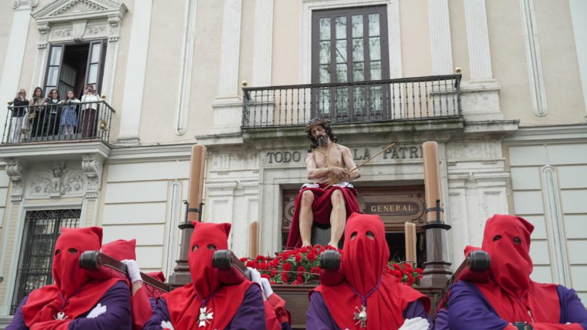 Procesión de la Hermandad del Santo Cristo de los Artilleros