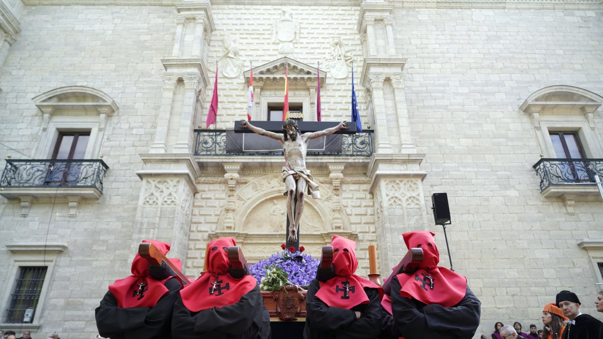 Procesión del Santísimo Cristo de la Luz, de la Hermandad Universitaria del Santísimo Cristo de la Luz.