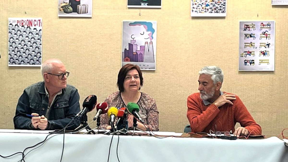 Rueda de prensa de la Federación de Asociaciones Vecinales de Valladolid Antonio Machado.