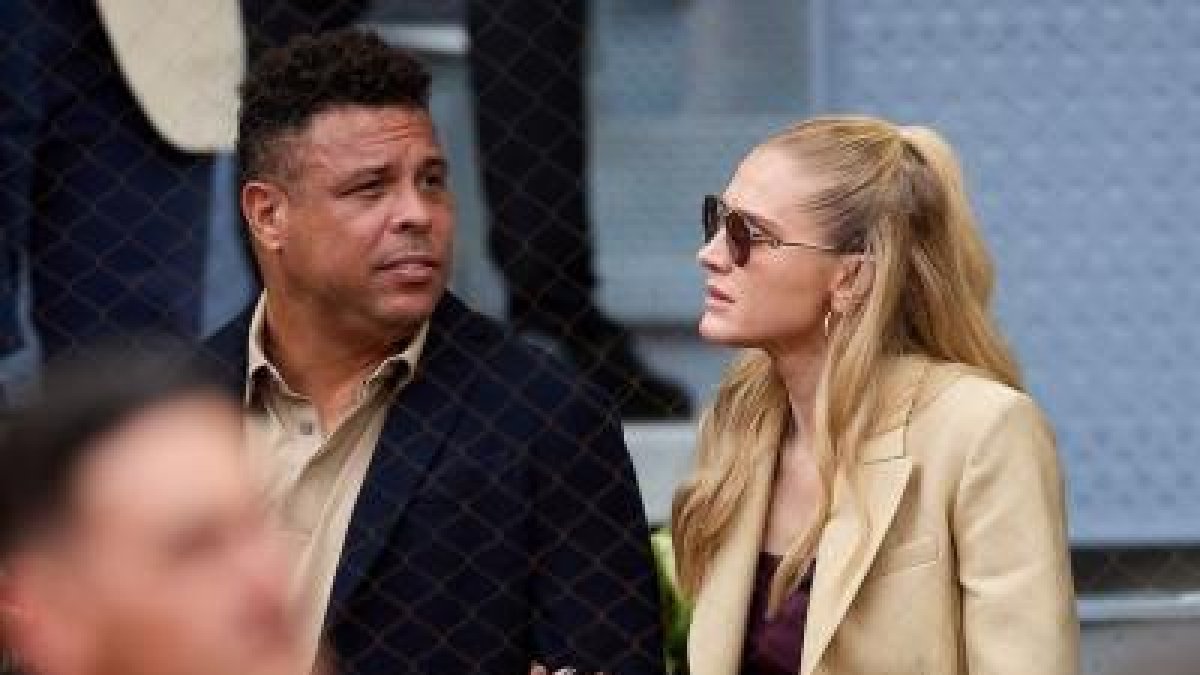 Ronaldo Nazário y su mujer, en el Mutua Madrid Open.