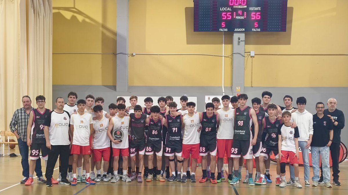 Foto de familia tras las finales provinciales disputadas.