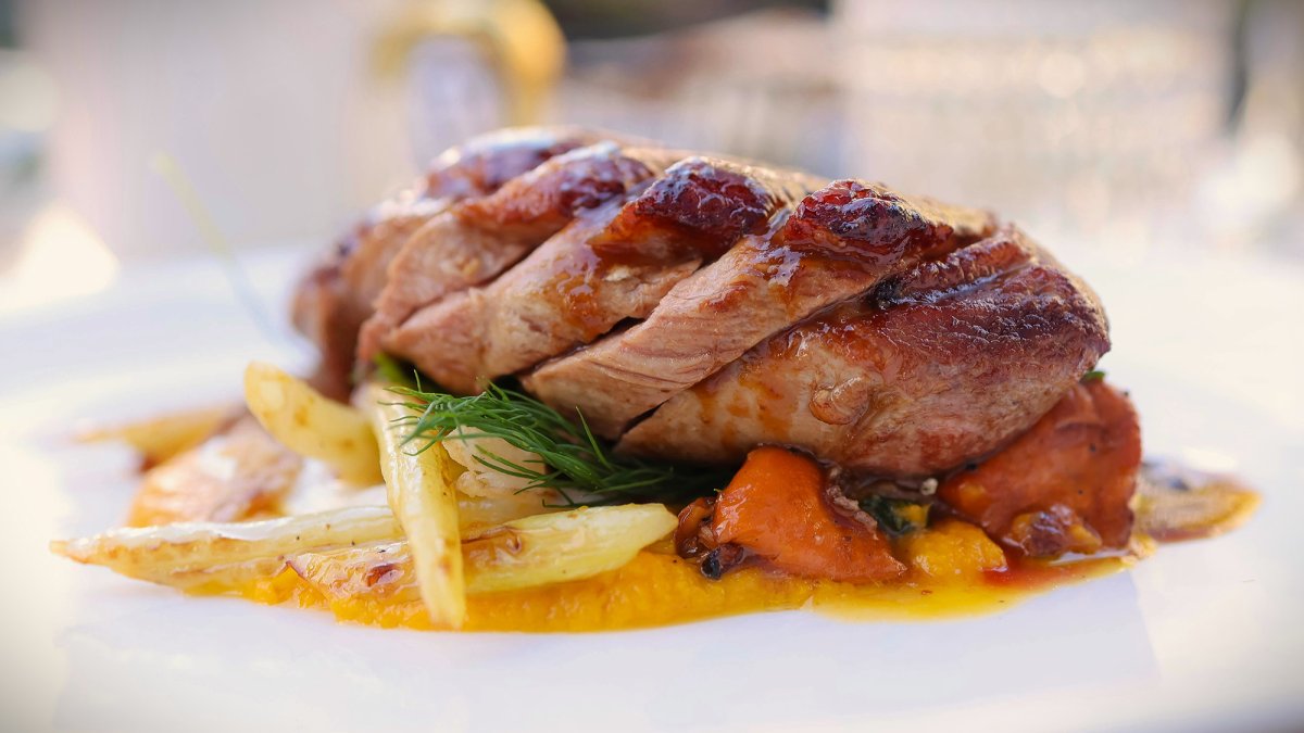 SOLOMILLO CON ESPÁRRAGOS Y VERDURAS ASADAS