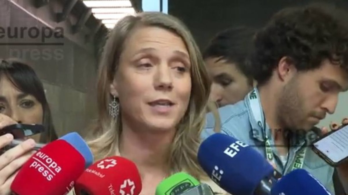 Ángela de Miguel hace declaraciones a los medios tras ser elegida presidenta de Cepyme: «Estoy muy contenta con este resultado»